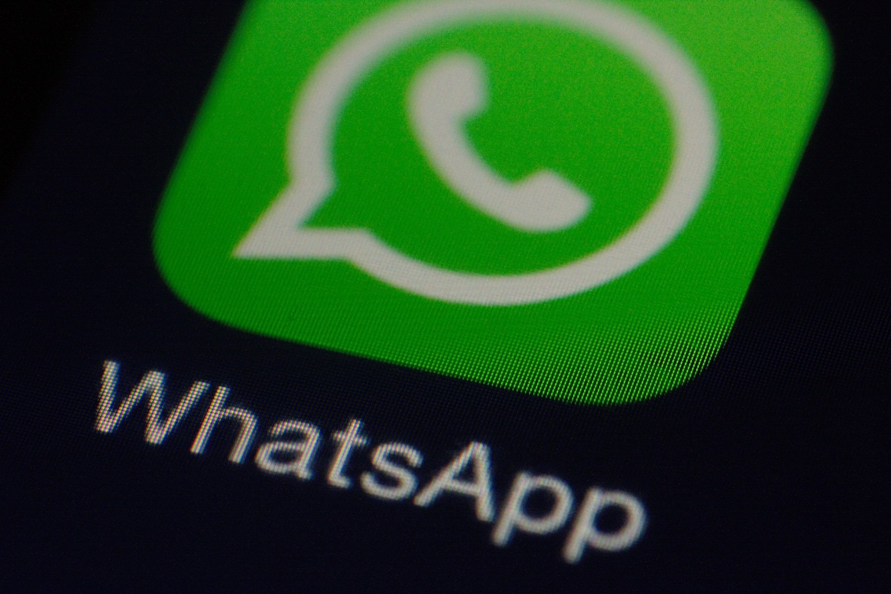 Dark mode – A nova funcionalidade do WhatsApp para poupar energia