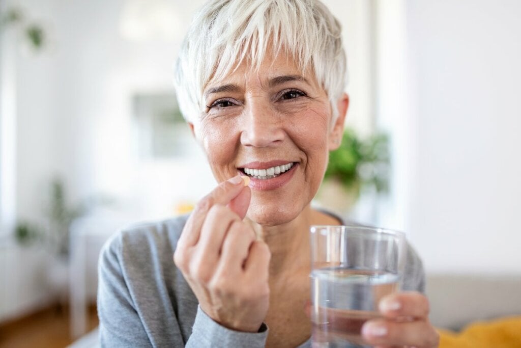 Veja como reduzir os sintomas da menopausa